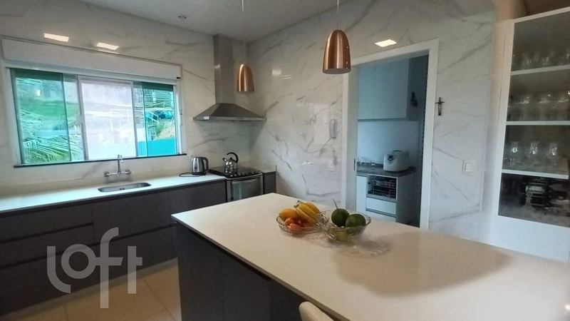 Casa à venda em Trindade com 315 m², 3 quartos, 2 suítes, 4 vagas: 11ª foto da galeria de imagens do imóvel