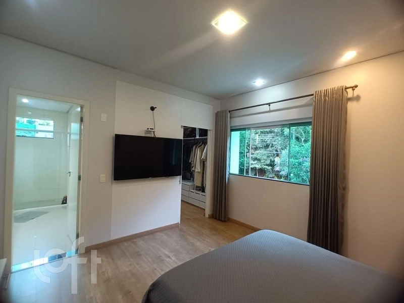 Casa à venda em Trindade com 315 m², 3 quartos, 2 suítes, 4 vagas: 35ª foto da galeria de imagens do imóvel