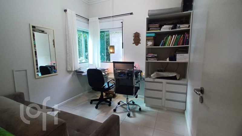 Casa à venda em Trindade com 315 m², 3 quartos, 2 suítes, 4 vagas: 25ª foto da galeria de imagens do imóvel