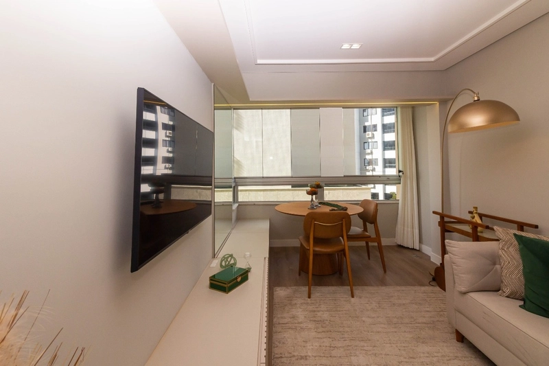 Lindo Apartamento de 2 dormitórios, closet, vista parcial para o mar.: 20ª foto da galeria de imagens do imóvel