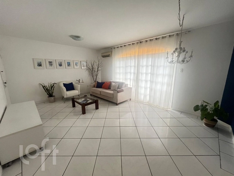 Apartamento a Venda de 3 dormitórios ( 1 Suíte) Próximo a UDESC.: 1ª foto da galeria de imagens do imóvel