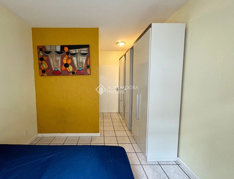 Apartamento de 1 dormitório semi-mobiliado no centro de Florianópolis: 12ª foto da galeria de imagens do imóvel