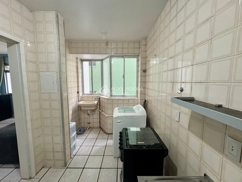 Apartamento de 1 dormitório semi-mobiliado no centro de Florianópolis: 6ª foto da galeria de imagens do imóvel
