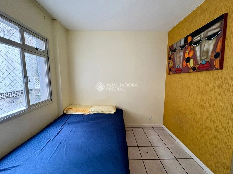Apartamento de 1 dormitório semi-mobiliado no centro de Florianópolis: 11ª foto da galeria de imagens do imóvel