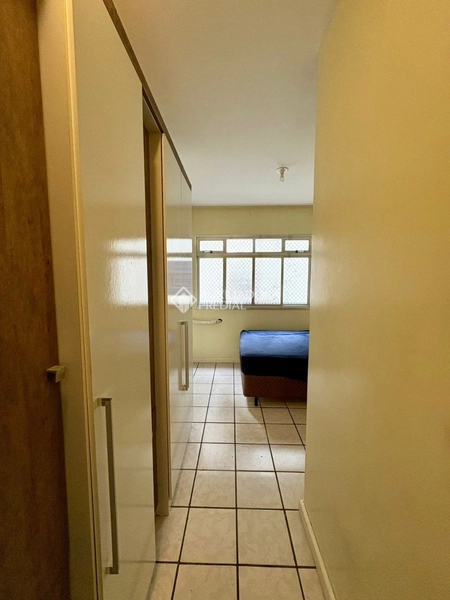 Apartamento de 1 dormitório semi-mobiliado no centro de Florianópolis: 13ª foto da galeria de imagens do imóvel
