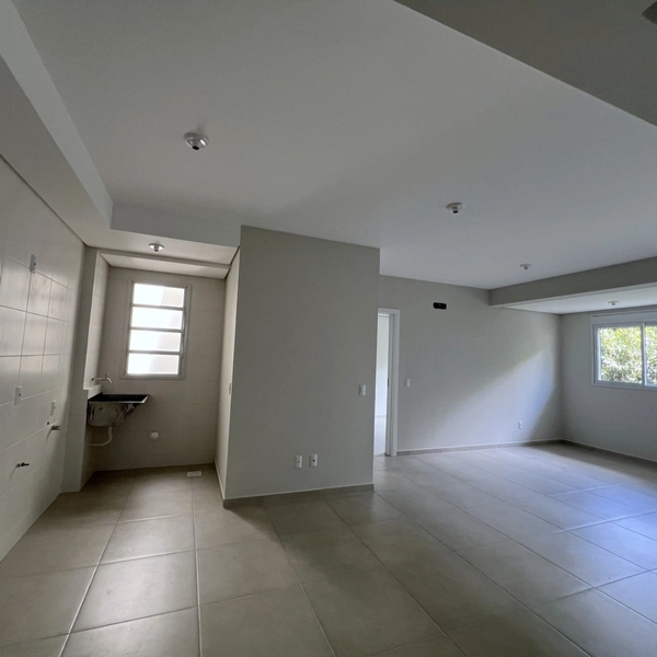 Duplex 3 dormitórios no Itacorubi em Florianopolis /SC: 6ª foto da galeria de imagens do imóvel