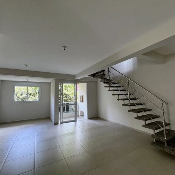 Duplex 3 dormitórios no Itacorubi em Florianopolis /SC: 4ª foto da galeria de imagens do imóvel