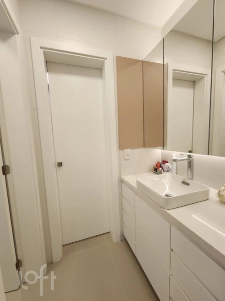 Apartamento à venda em Agronômica com 111 m², 3 quartos, 1 suíte: 8ª foto da galeria de imagens do imóvel
