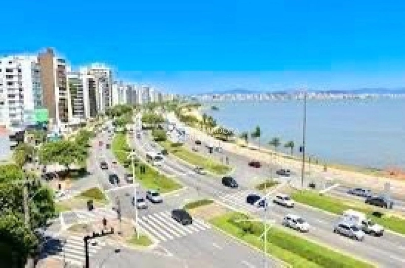 Conforto espaço e uma vista deslumbrante da Beiramar Norte: 3ª foto da galeria de imagens do imóvel