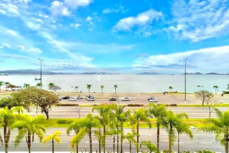Conforto espaço e uma vista deslumbrante da Beiramar Norte: 2ª foto da galeria de imagens do imóvel