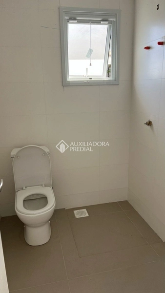 Casa Nova à Venda em Jurerê - A poucos passos da área comercial!: 20ª foto da galeria de imagens do imóvel