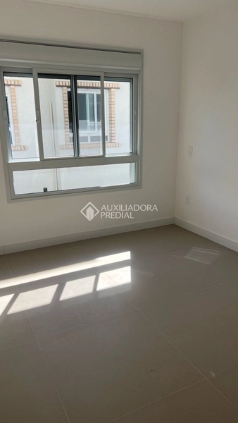 Casa Nova à Venda em Jurerê - A poucos passos da área comercial!: 16ª foto da galeria de imagens do imóvel