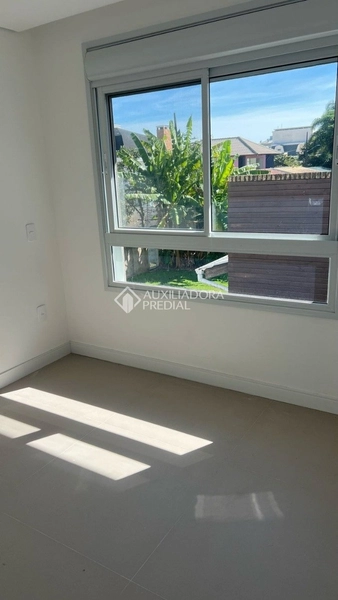 Casa Nova à Venda em Jurerê - A poucos passos da área comercial!: 19ª foto da galeria de imagens do imóvel