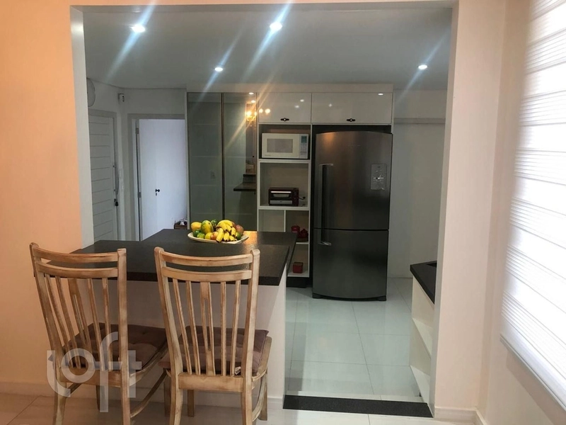 Casa à venda em Centro com 300 m², 4 quartos, 4 suítes, 5 vagas: 16ª foto da galeria de imagens do imóvel