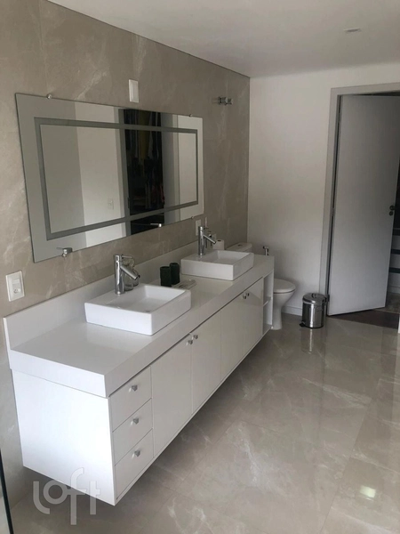 Casa à venda em Centro com 300 m², 4 quartos, 4 suítes, 5 vagas: 27ª foto da galeria de imagens do imóvel
