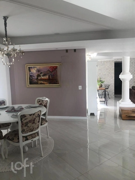 Casa à venda em Centro com 300 m², 4 quartos, 4 suítes, 5 vagas: 8ª foto da galeria de imagens do imóvel