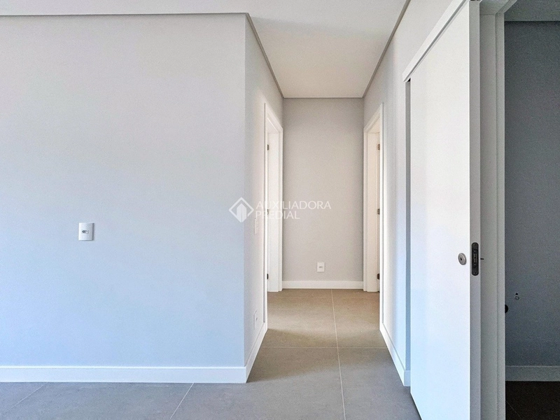 Apartamento á venda - 2 suítes, 1 vaga, à venda, Centro, Fpolis/SC: 8ª foto da galeria de imagens do imóvel