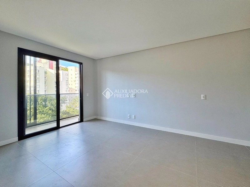Apartamento á venda - 2 suítes, 1 vaga, à venda, Centro, Fpolis/SC: 3ª foto da galeria de imagens do imóvel