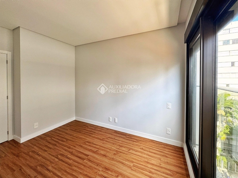 Apartamento á venda - 2 suítes, 1 vaga, à venda, Centro, Fpolis/SC: 15ª foto da galeria de imagens do imóvel