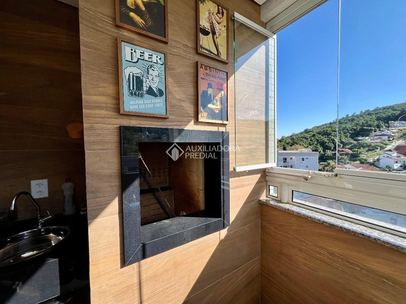 Lindo Apartamento Reformado, 2 Dormitórios (1 Suíte) e Vista Livre: 8ª foto da galeria de imagens do imóvel