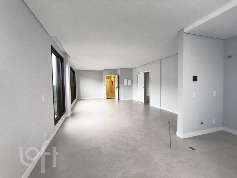 APARTAMENTO À VENDA NA HERCÍLIO LUZ-FLORIANÓPOLIS SC: 7ª foto da galeria de imagens do imóvel
