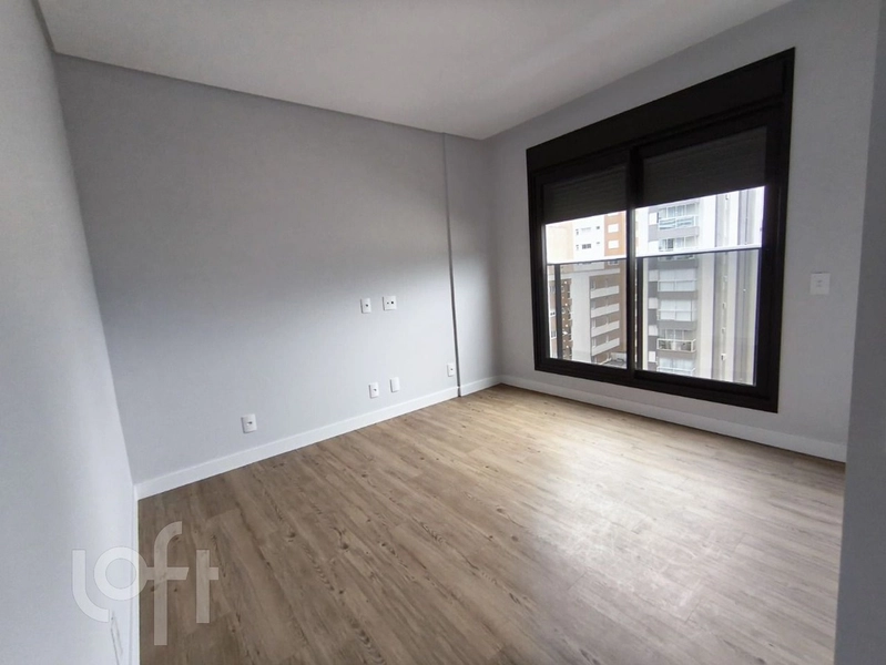 APARTAMENTO À VENDA NA HERCÍLIO LUZ-FLORIANÓPOLIS SC: 3ª foto da galeria de imagens do imóvel