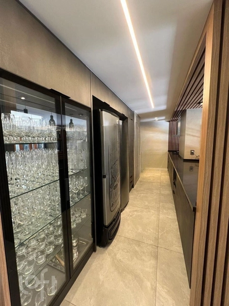 Apartamento estilo Loft em Jurerê, 300 mts da praia: 10ª foto da galeria de imagens do imóvel