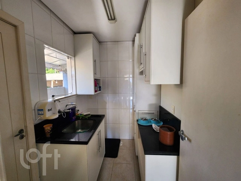 Casa 4 dorms, com piscina na Agronômica: 26ª foto da galeria de imagens do imóvel