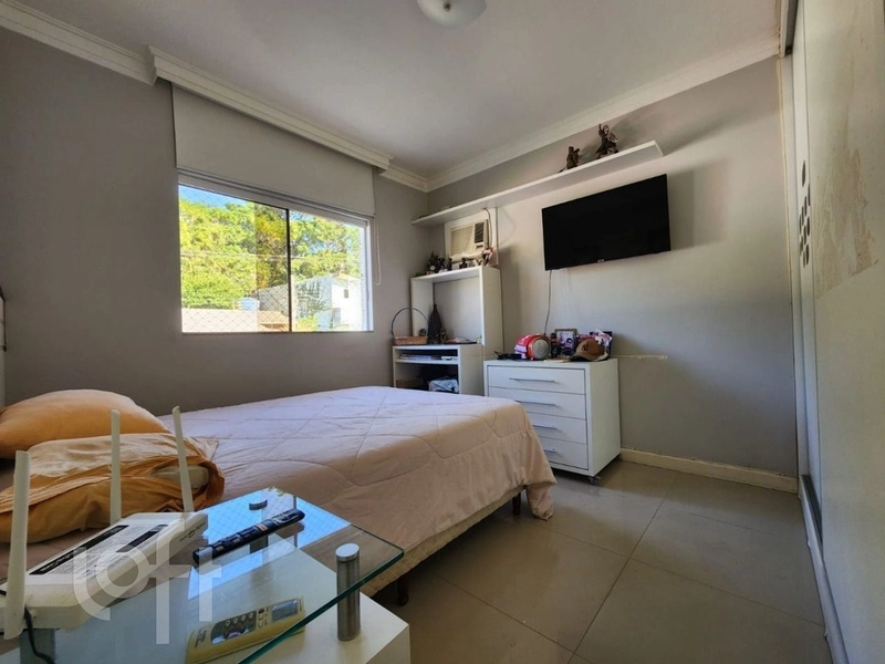 Casa 4 dorms, com piscina na Agronômica: 4ª foto da galeria de imagens do imóvel