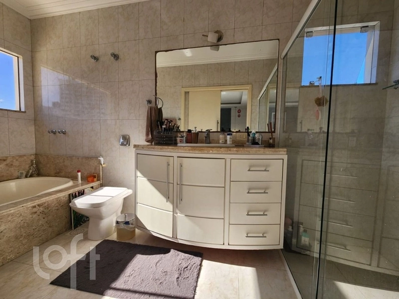 Casa 4 dorms, com piscina na Agronômica: 29ª foto da galeria de imagens do imóvel