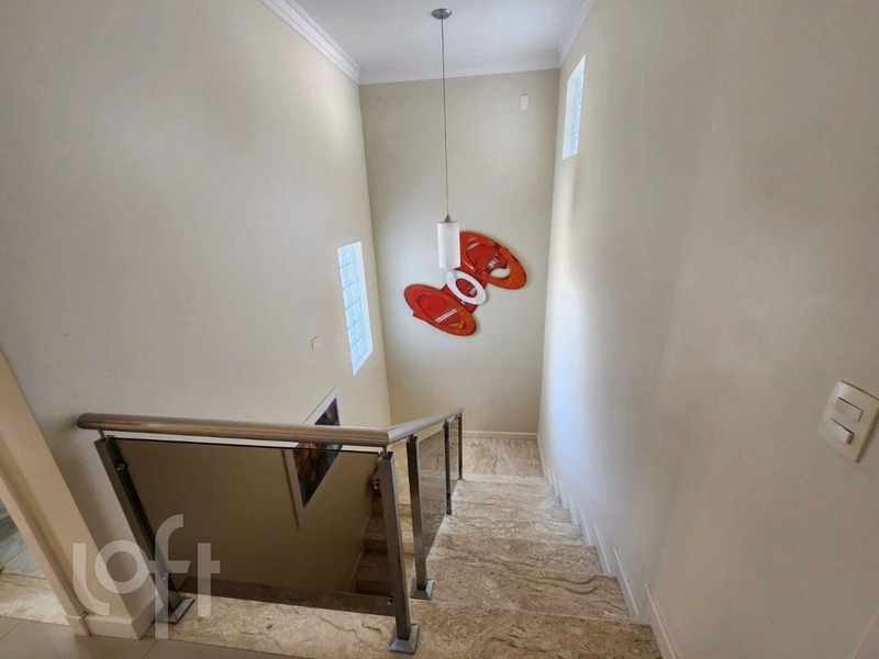 Casa 4 dorms, com piscina na Agronômica: 24ª foto da galeria de imagens do imóvel