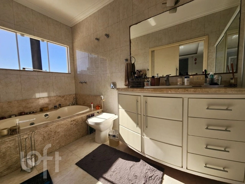 Casa 4 dorms, com piscina na Agronômica: 15ª foto da galeria de imagens do imóvel
