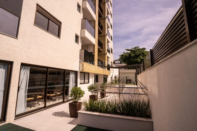 Cobertura Duplex 3 suítes, lavabo - 2 VG e HB - Trindade: 4ª foto da galeria de imagens do imóvel