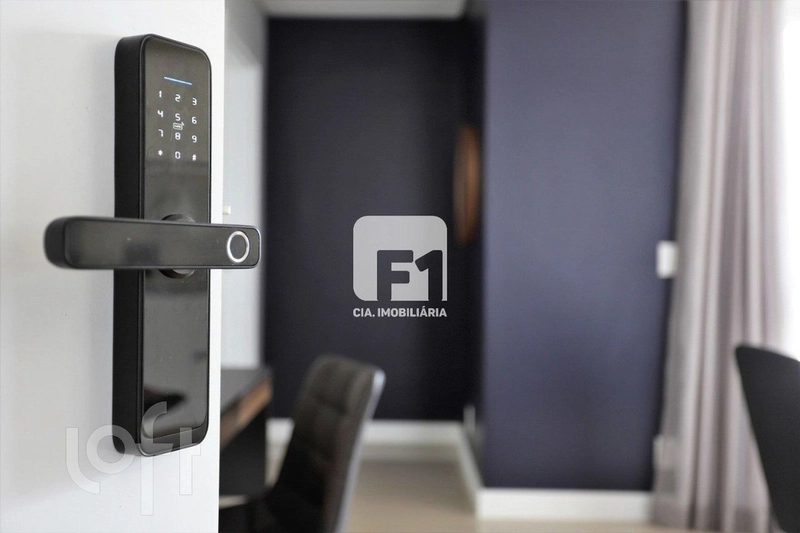 Apartamento à venda em Itacorubi com 147 m², 3 quartos, 1 suíte, 2 vag: 2ª foto da galeria de imagens do imóvel