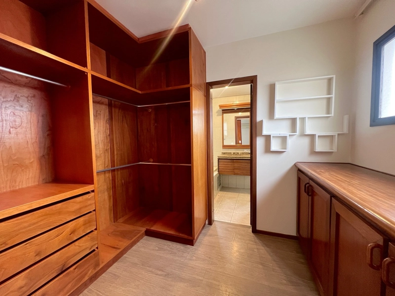 no Apartamento ä venda Centro de Florianópolis - 4 quartos - 170 m²: 13ª foto da galeria de imagens do imóvel
