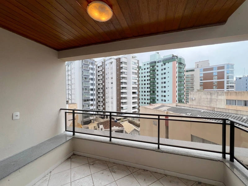 no Apartamento ä venda Centro de Florianópolis - 4 quartos - 170 m²: 6ª foto da galeria de imagens do imóvel