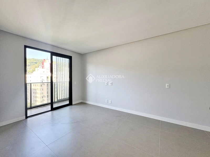Apartamento novo, nunca habitado, com 2 suítes e 2 vagas de garagem: 2ª foto da galeria de imagens do imóvel