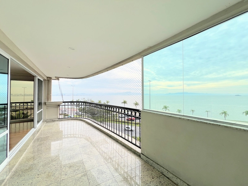 Apartamento de Alto Padrão com Vista para a Beira-Mar Norte - 4 Suítes: 9ª foto da galeria de imagens do imóvel