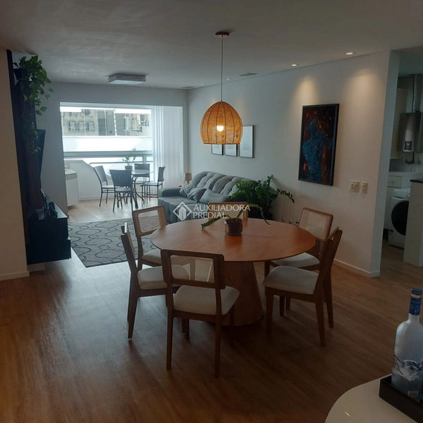 Apartamento em Jurerê Internacional | 2 Dormitórios | Semi Mobiliado |: 8ª foto da galeria de imagens do imóvel