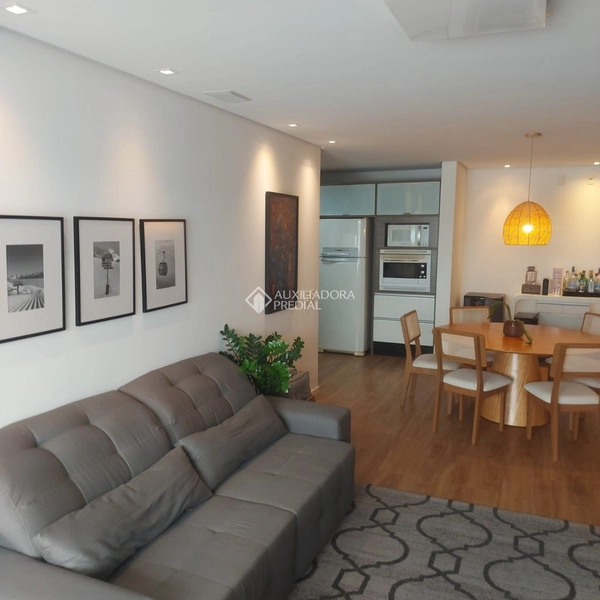 Apartamento em Jurerê Internacional | 2 Dormitórios | Semi Mobiliado |: 5ª foto da galeria de imagens do imóvel
