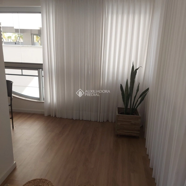 Apartamento em Jurerê Internacional | 2 Dormitórios | Semi Mobiliado |: 13ª foto da galeria de imagens do imóvel