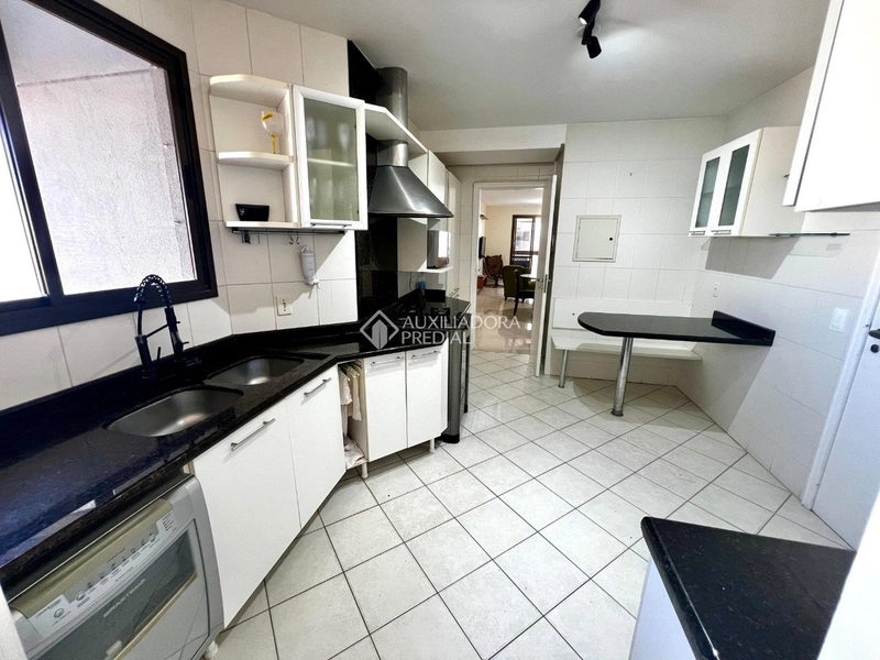 Apartamento à venda em Agronômica com 133 m², 3 quartos, 1 suíte, 1 va: 7ª foto da galeria de imagens do imóvel