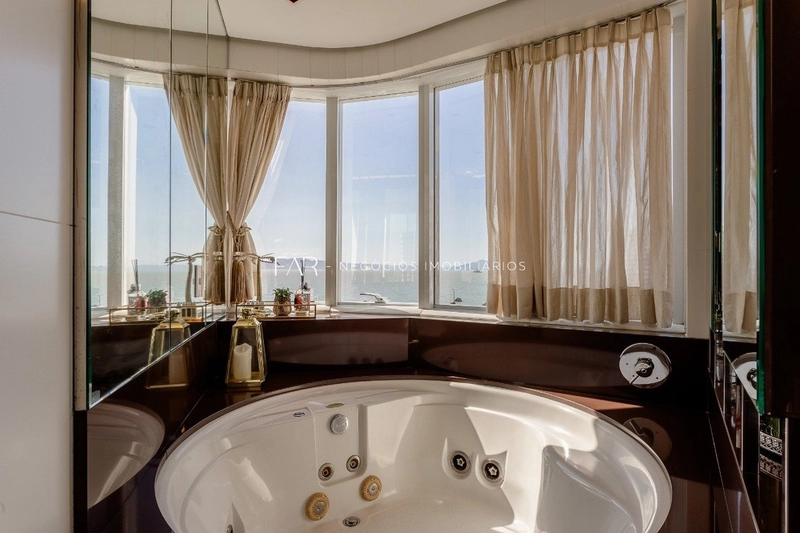 Apartamento à venda vista Mar com 220,75 m², 4 quartos, 4 vagas: 25ª foto da galeria de imagens do imóvel