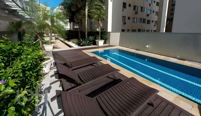 Apartamento à venda em Agronômica com 222 m², 3 suítes, 4 vagas: 25ª foto da galeria de imagens do imóvel