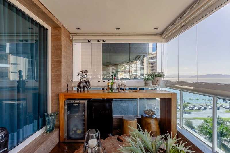 Apartamento à venda vista Mar com 220,75 m², 4 quartos, 4 vagas: 7ª foto da galeria de imagens do imóvel