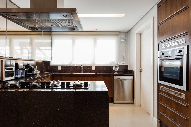 Apartamento à venda vista Mar com 220,75 m², 4 quartos, 4 vagas: 13ª foto da galeria de imagens do imóvel