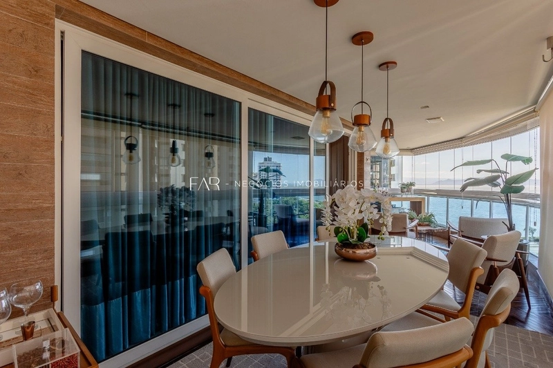 Apartamento à venda vista Mar com 220,75 m², 4 quartos, 4 vagas: 6ª foto da galeria de imagens do imóvel