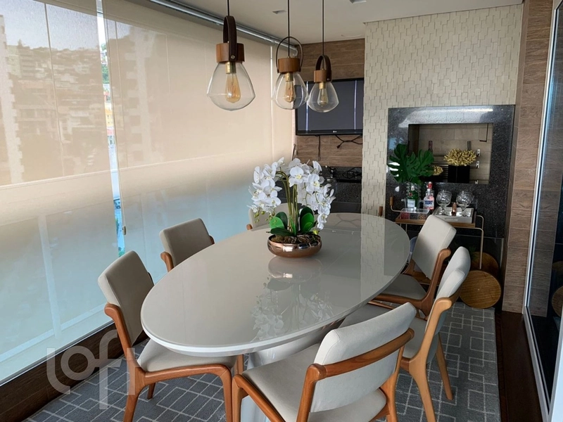 Apartamento à venda em Agronômica com 222 m², 3 suítes, 4 vagas: 6ª foto da galeria de imagens do imóvel