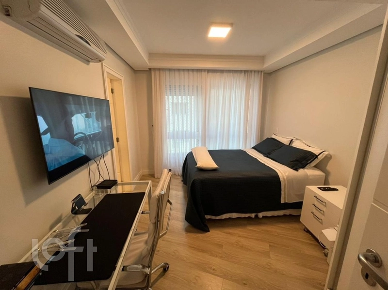 Apartamento à venda em Agronômica com 221 m², 3 suítes, 3 vagas: 16ª foto da galeria de imagens do imóvel