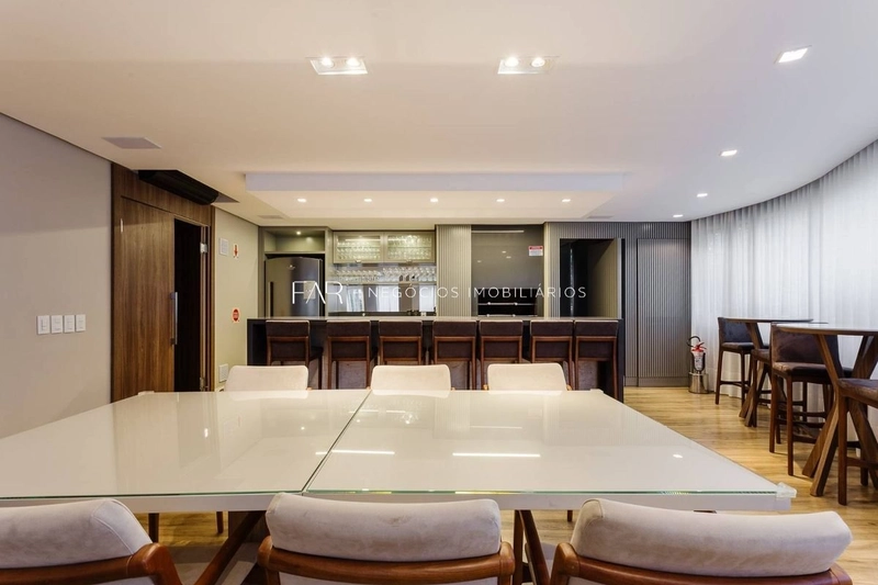 Apartamento à venda em Agronômica com 221 m², 3 suítes, 3 vagas: 25ª foto da galeria de imagens do imóvel